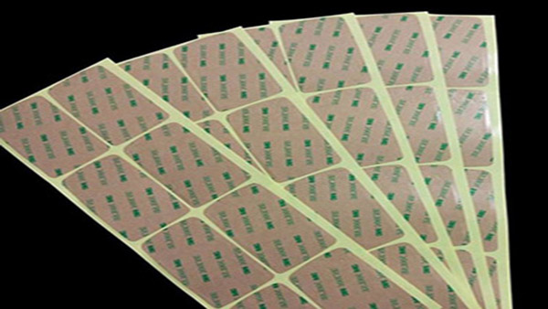 無(wú)錫廠家告訴你：為什么模切加工過程中會(huì)底紙沖穿或不斷？